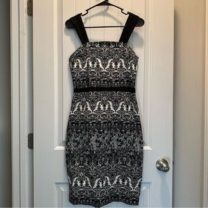 Francesca's Collections Black and White Sheath Midi Dress